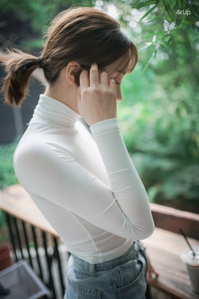 DJAWA Photo – Son Ye-Eun (손예은) A Snap of Intimacy