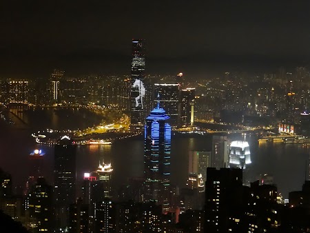 24. Night view HK.JPG