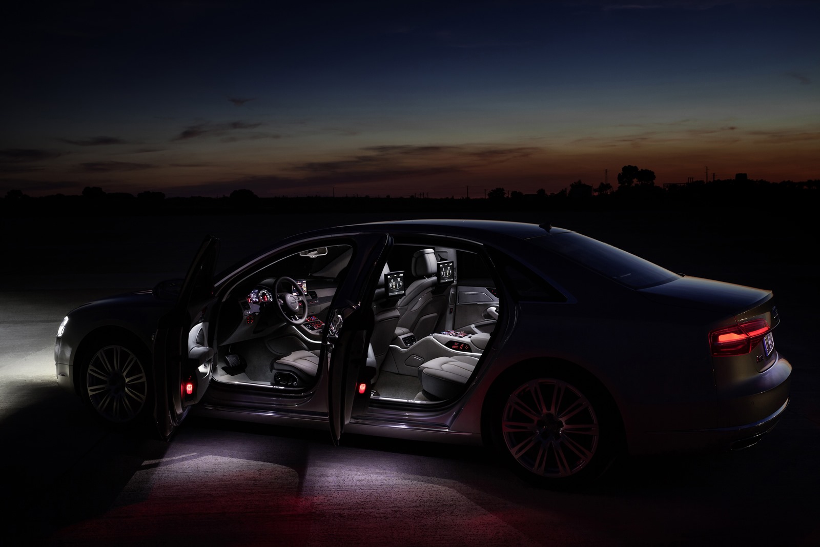 [Standard-2014-Audi-A8-L-W12-13%255B3%255D.jpg]