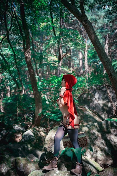 DJAWA Photo – Mimmi (밈미) Naughty Red Hiring Hood
