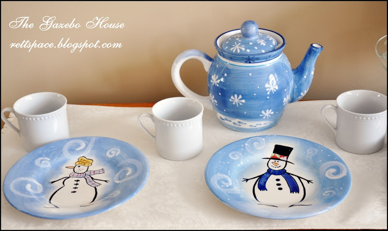 Jan Icey Blue Snowmen Table 027