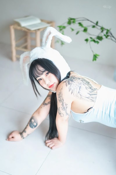 Jeon Bo-Yeon (전보연) Monokini