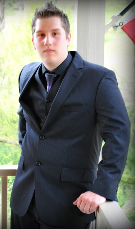 [Prom2012-115.jpg]