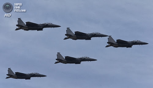 В Южной Кореи прошел масштабный военный парад