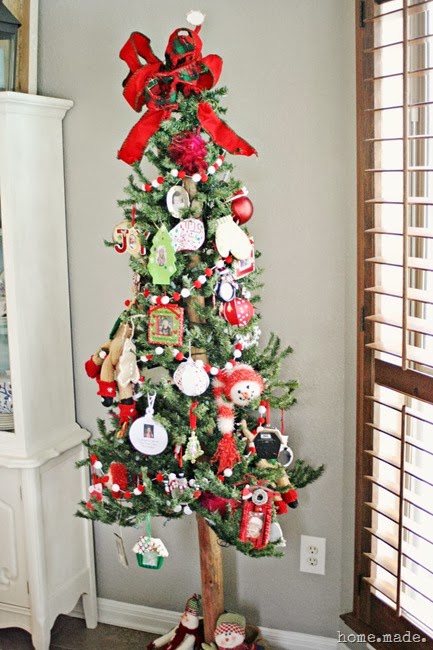 Family Ornament Christmas Tree