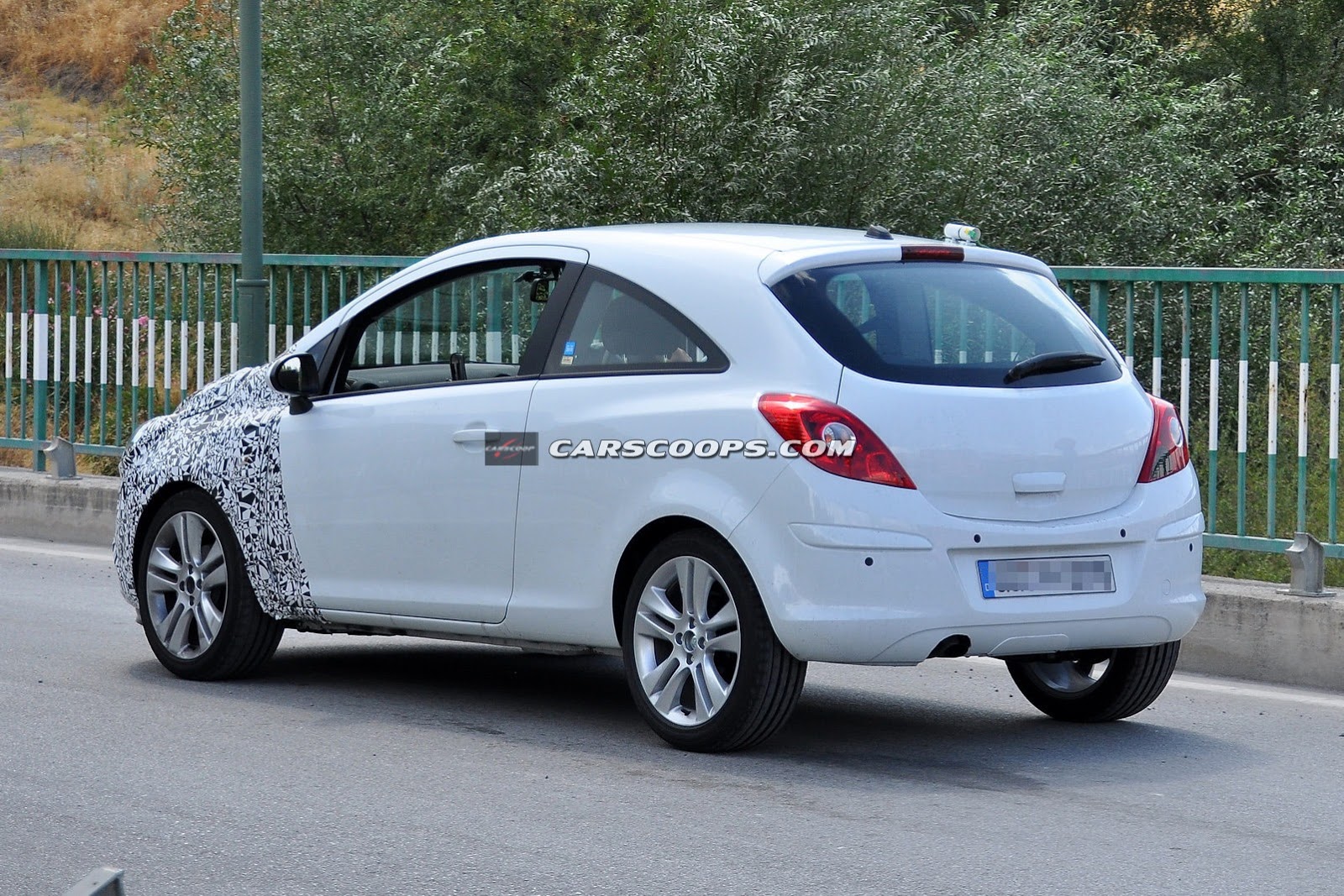 [2014-Opel-Corsa-3d-Carscoops6%255B4%255D.jpg]