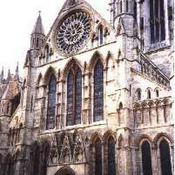 27 - Catedral de York - Exterior