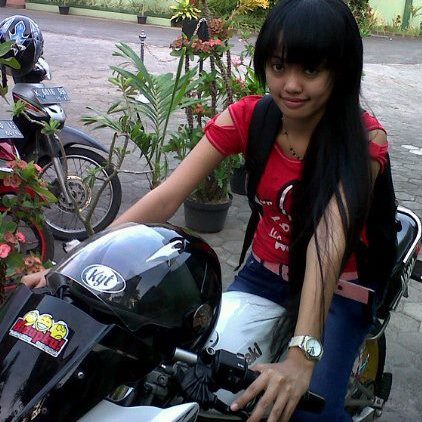 WAJIT EKA BLOGSPOT: Cewek Kawasaki Ninja 150 R-5