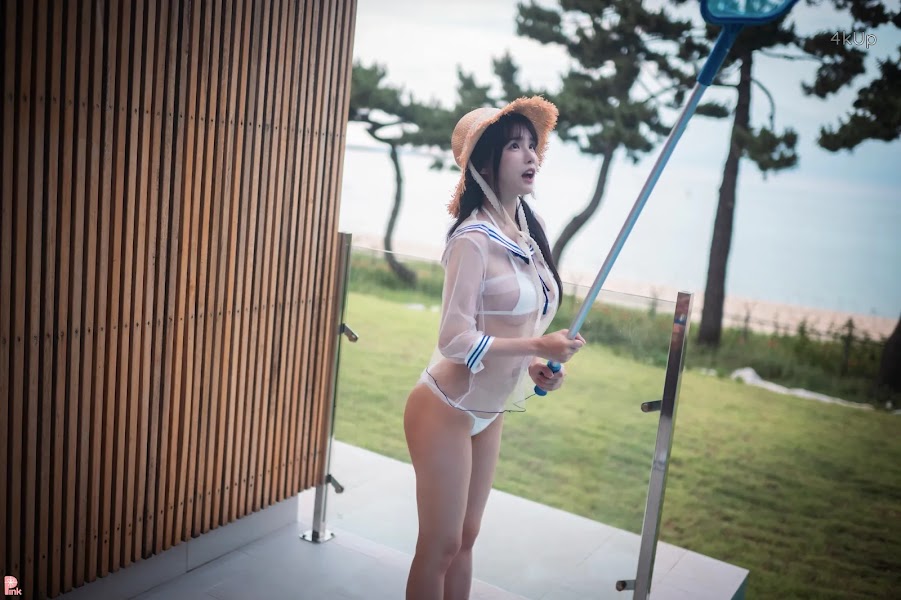 [PINK] Lee Ahrin Bikini Day