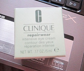 clinique repairwear, bitsandtreats