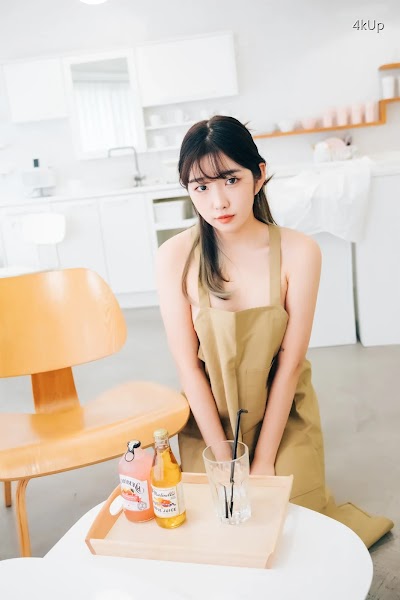 [Loozy] Sonson (손손) Nude Apron