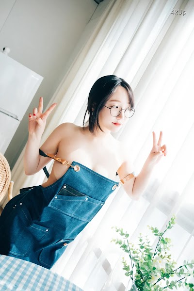 [Loozy] Son Ye-Eun (손예은) Nudy Painter + S.ver