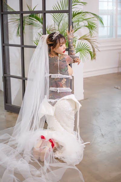 SAINT Photolife – YoKo Vol.01 & Cat Bride