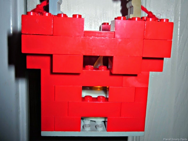 [Lego-Lantern-Close-Up%255B3%255D.jpg]