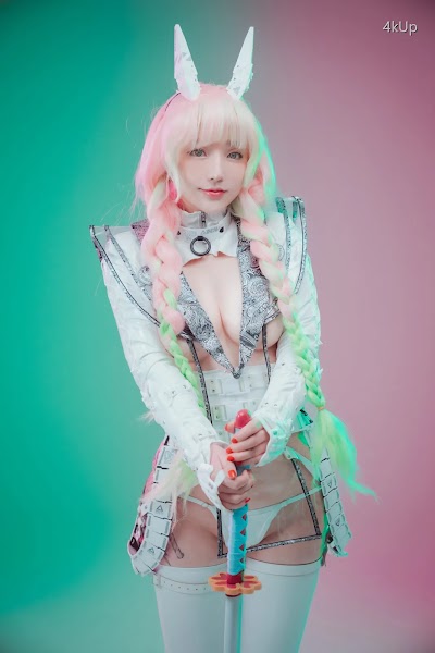 DJAWA Photo – Son Ye-Eun (손예은) Cyber Hunter Mitsuri