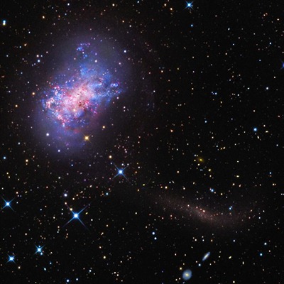 galáxia NGC 4449