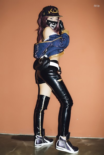 Mona (모나) – Akali (KDA) & Moon Night Snap