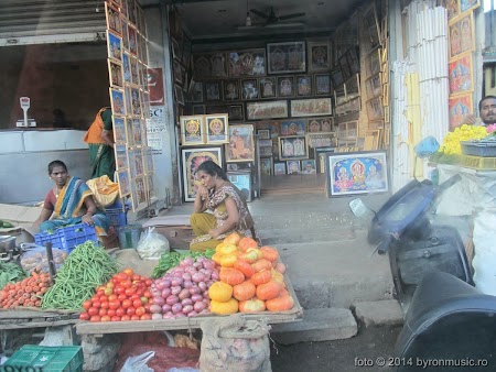 5. Pe străzile Chennaiului poti gasi tot ce-ti trece prin cap - byron 2014.jpg 5. Pe străzile Chennaiului poti gasi tot ce-ti trece prin cap - byron 2014.jpg