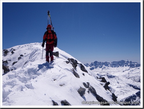 Arista NO y Descenso Cara Oeste con esquís (Pico de Arriel 2822m, Arremoulit, Pirineos) (Isra) 9448