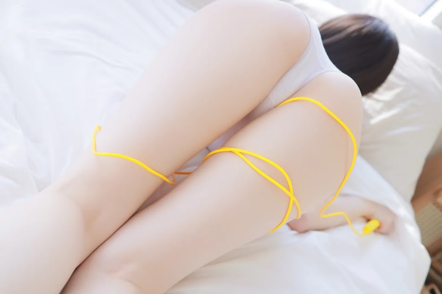 Yeon Woo (연우) Bodysuit & Jump Rope