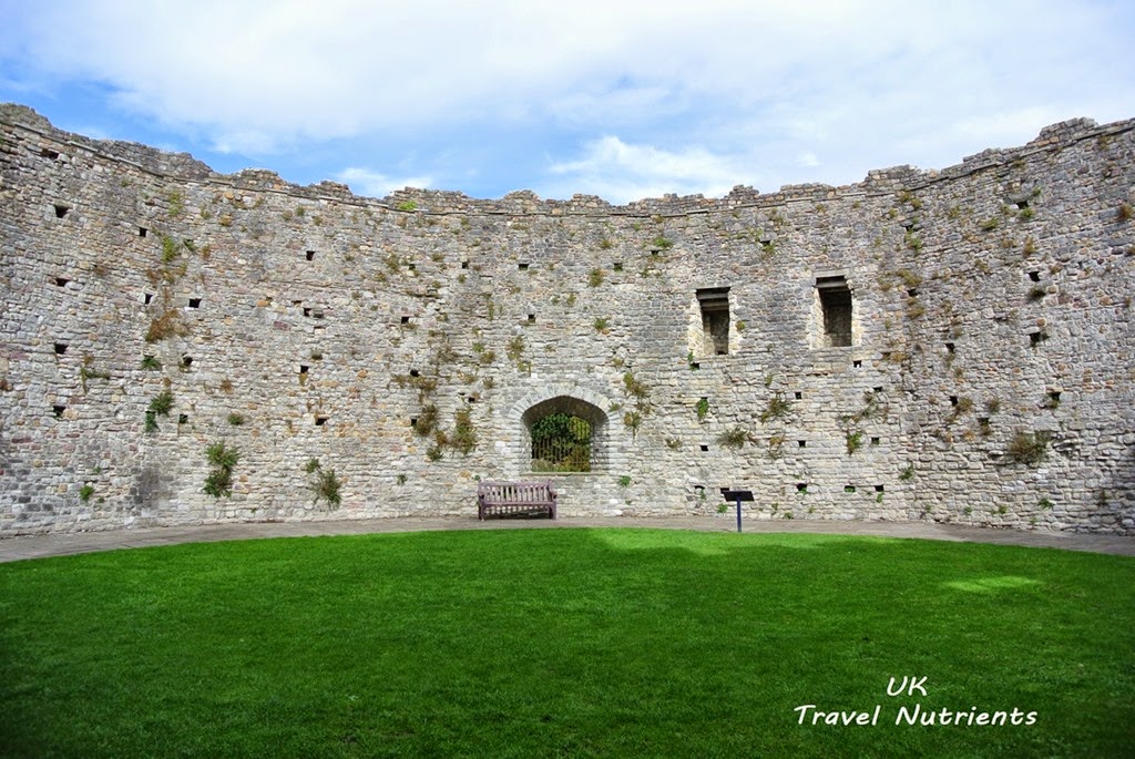 [Cardiff-Castle-1611.jpg]