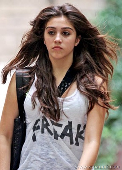 8. Lourdes Leon