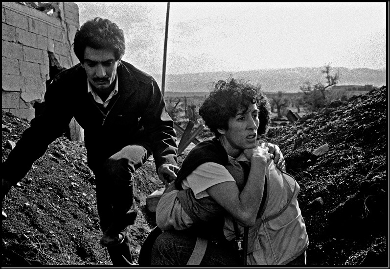 OLTRE IL MURO: ARTE e FOTOGRAFIA: ELI REED | PHOTOGRAPHER