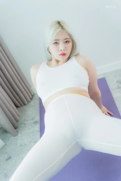 Yuna (유나) Leggings & Neko