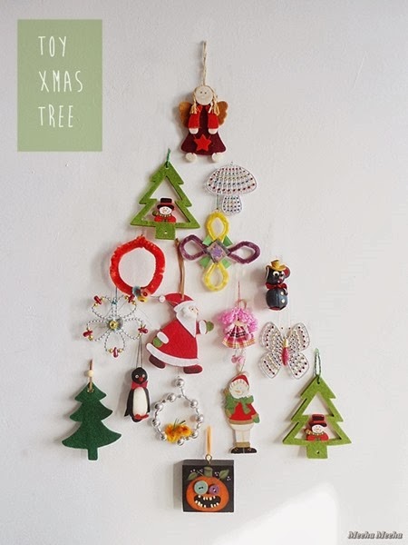 toy Christmas tree 11