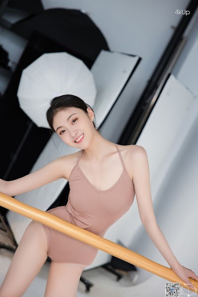 GALLI嘉丽 Vol.001 Mao Mao (毛毛)