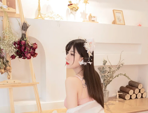 Coser@Mao Jiu Jiang Sakura (猫九酱Sakura) 花の贰拾歲