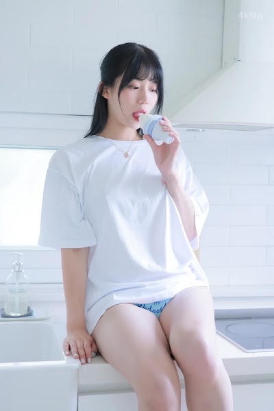 [SWEETBOX] Yui (유이) SWTB Vol.18 CREAM Part1