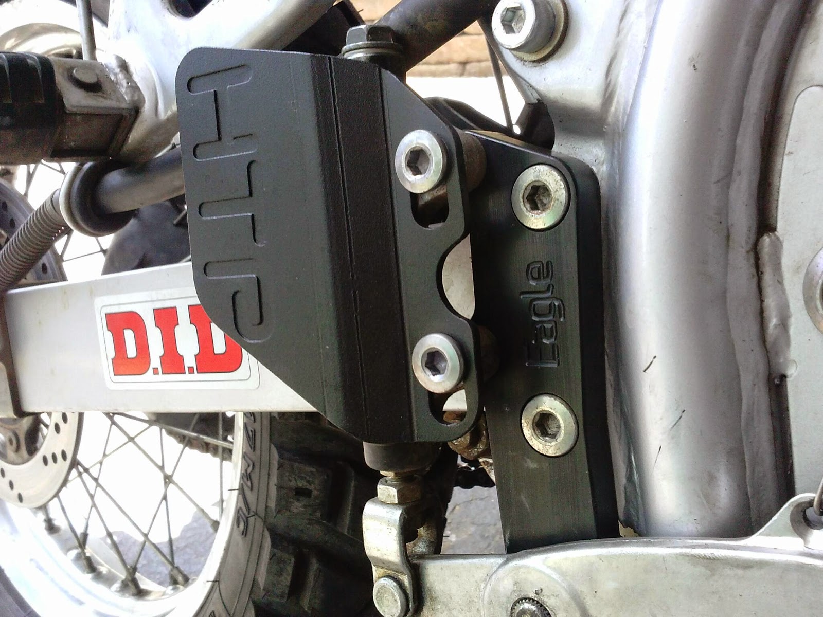 Geoff's KLR650 project Installed Eagle Mike's rear brake pedal mount