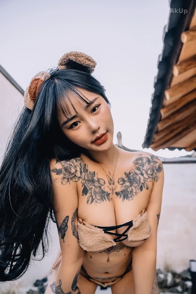 Jeon Bo-Yeon (전보연) Toilet Girl