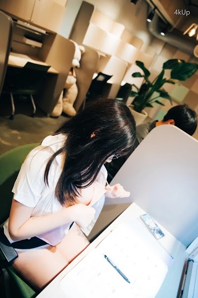 [Loozy] Sonson (손손) Reading Room + S.ver