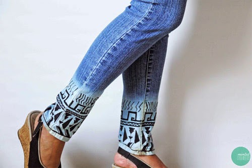 Customizando barra da calça jeans | CUSTOMIZANDO.NET - Blog de customização  de roupas, moda, decoração e artesanato por Mariely Del Rey