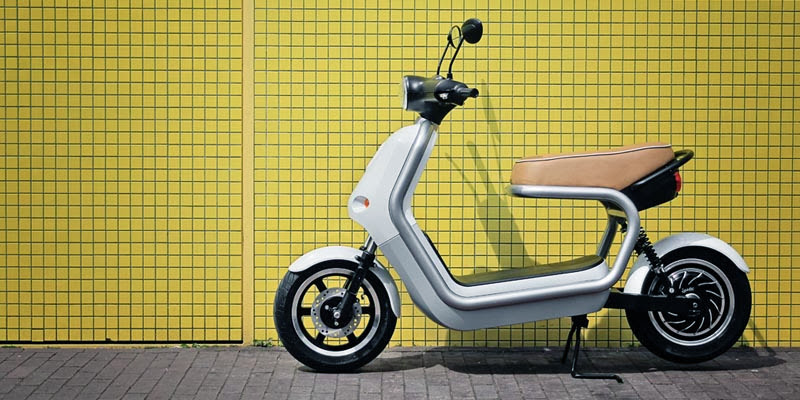07-q-scooter-qwic-smool.jpg