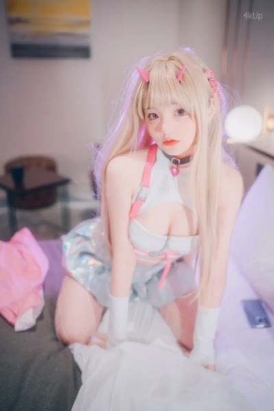 DJAWA Photo – Jeong Jenny (정제니) “Nikke Viper” (+S.Ver)