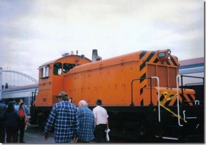 Portland Traction SW1 #100 at Portland Union Station on May 11, 1996