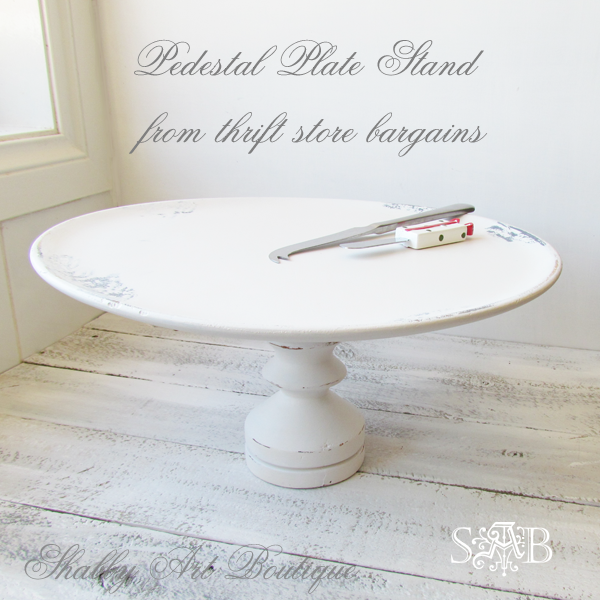 Shabby Art Boutique pedestal plate stand