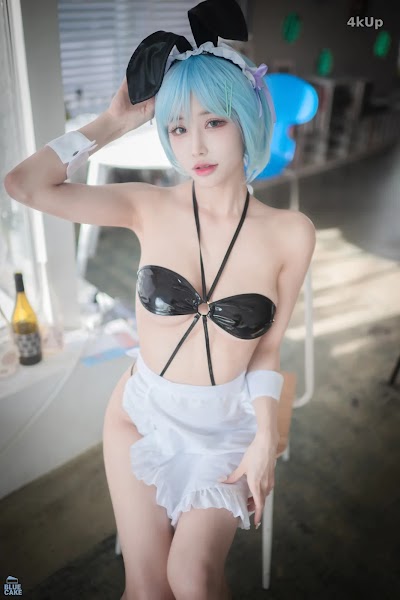 [BLUECAKE] YeonYu (연유) Vol.02 MY MASTER Maid (RED.Ver)