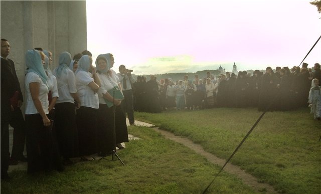 [d0b273575b00%255B3%255D.jpg]