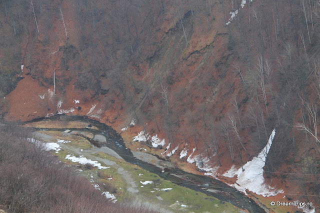 Cetatea Poenari valea Argesului