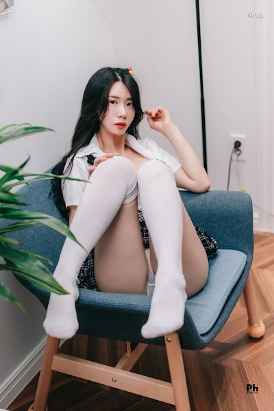 Korean beauty 韩国美女sia – student wear 学生装