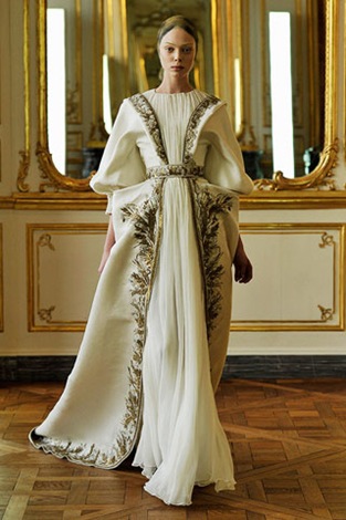 Alexander McQueen – Bridal Gown Monday