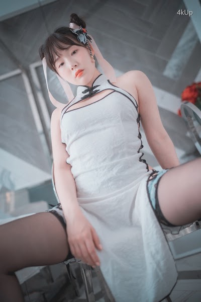DJAWA Photo – Pia (피아) Goth & Oriental