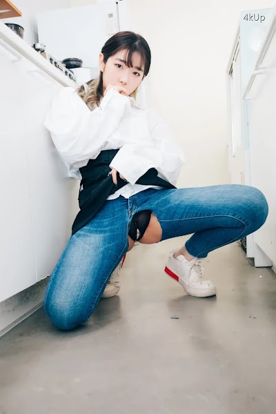 [Loozy] Sonson (손손) Nude Apron