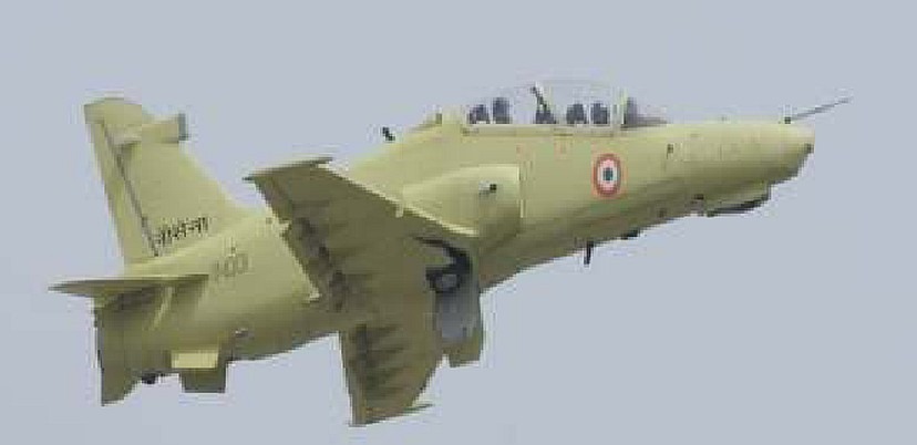 [Indian-Navy-Hawk-Advanced-Jet-Trainer-AJT-01%255B3%255D.jpg]