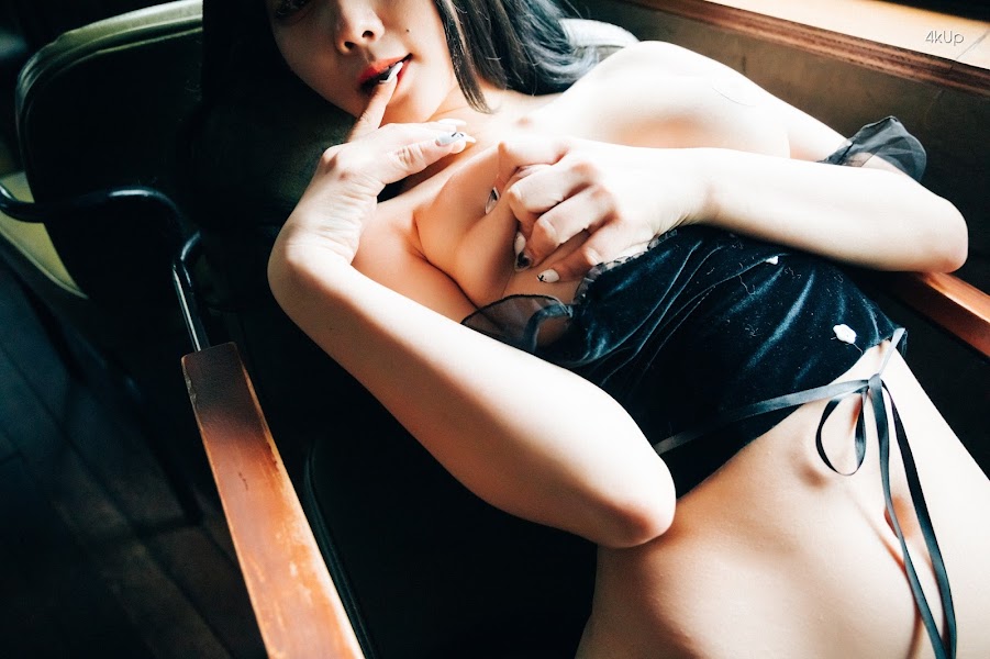 [Loozy] Zia (지아) – SM Bar Part1