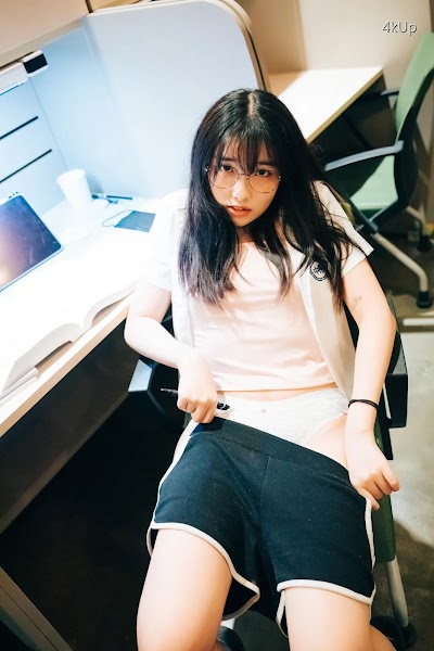 [Loozy] Sonson (손손) Reading Room + S.ver
